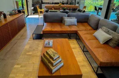 Casa à venda e para alugar em barueri, alphaville, com 3 suítes, com 485 m², tamboré um