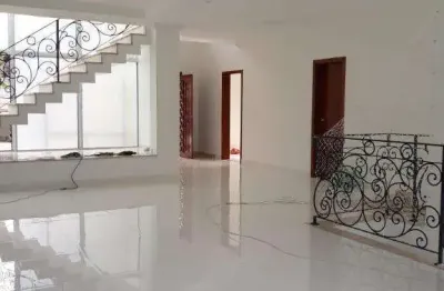 Casa à venda em Santana de Parnaíba, Tarumã, com 4 suítes, com 358 m², Residencial Tarumã