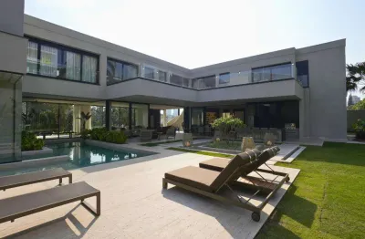 Casa à venda em barueri, condomínio centro comercial alphaville, com 7 quartos, com 960 m²