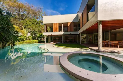 Casa à venda em barueri, alphaville industrial, com 3 suítes, com 895 m², tamboré um