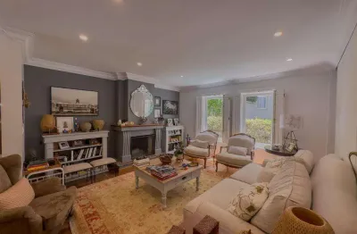 Casa à venda e para alugar em santana de parnaíba, alphaville, com 4 suítes, com 505 m²