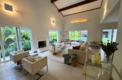 Casa para alugar em barueri, condomínio centro comercial alphaville, com 4 suítes, com 450 m²