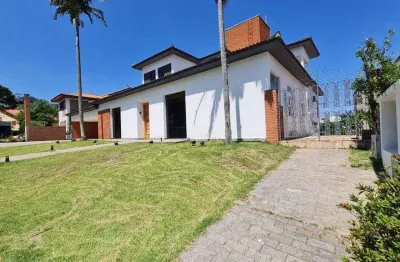 Casa à venda e para alugar em santana de parnaíba, alphaville, com 5 suítes, com 620 m²