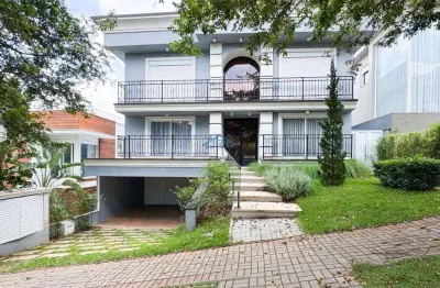 Casa para alugar em Santana de Parnaíba, Cidade Tamboré, com 5 suítes, com 410 m², Itahyê