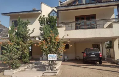Sobrado à venda em santana de parnaíba,  alphaville, com 4 suítes, com 975 m², residencial cinco