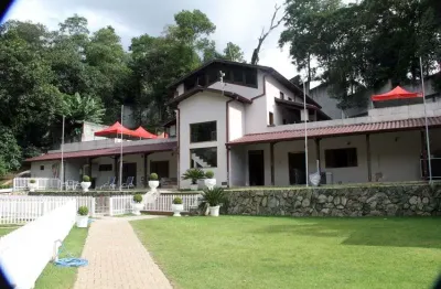 Resort com 4 dormitórios à venda, 850 m² por r$ 2.430.000 - jardim monte santo - cotia/sp