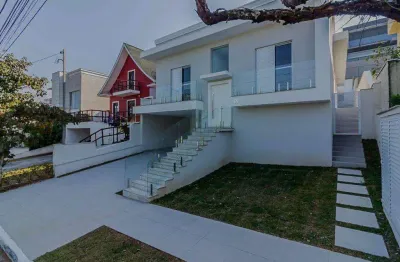 Casa à venda em santana de parnaíba,  alphaville, com 3 suítes, com 220 m², residencial valville 1