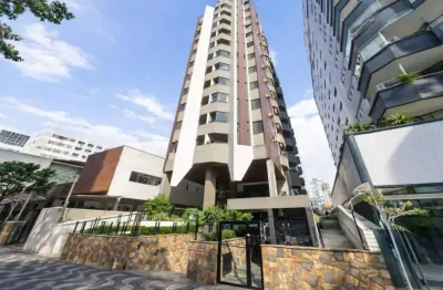 Cobertura Duplex com um dormitórios com piscina a 2 ruas da praia!