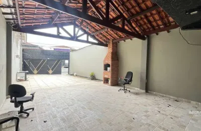 Casa com 3 quartos para alugar na Rua Fumio Miyazi, 473, Boqueirão, Praia Grande