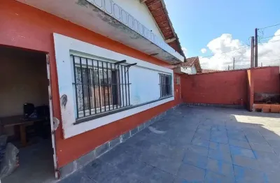 Casa com 2 quartos à venda na Rua Raja Atique, 670, Balneário Maracanã, Praia Grande