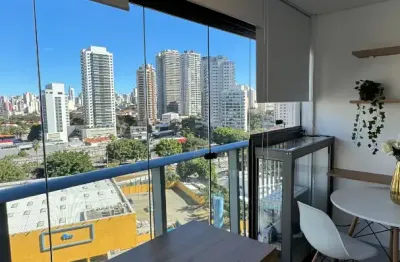Lindo studio, decorado e equipado, móveis planejados, localizado na chácara klabin, bairro com excelente infraestrutura, valorização crescente, ótimo para morar ou investir.