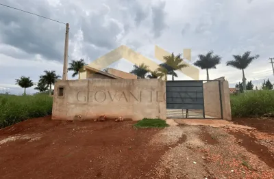 Casa ampla 156m² em arandu | garagem p/ 2 carros e área gourmet | 2 quartos (1 suíte)