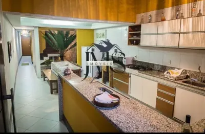 Seu refúgio perfeito na gamboa do morro: conforto, espaço e localização privilegiada