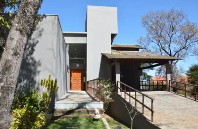 Casa dos sonhos para alugar no retiro do chalé – oportunidade única!