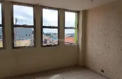 Sala comercial 40 m2 com divisória interna no itaim paulista em são paulo