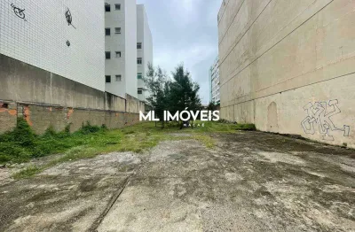 Terreno à venda na Praia Campista, Macaé 