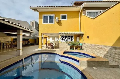 Casa com 4 quartos à venda no Glória, Macaé 