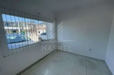 Casa com 1 quarto para alugar na Rua Sátyro Loureiro, 321, São Vicente, Itajaí