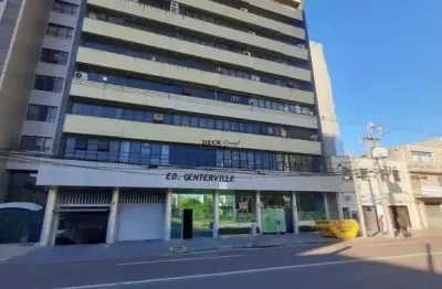 Sala comercial totalmente reformada no centro em curitiba, toda mobiliada, imóvel perfeito para investimento ou para uso próprio para o seu negócio.