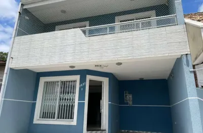 Excelente sobrado para locação com 136,00m² e 4 dormitórios, abranches, curitiba, pr