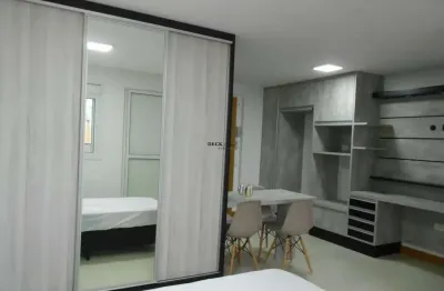 Studio mobiliado, locado, para investidores, andar alto - centro - curitiba - pr