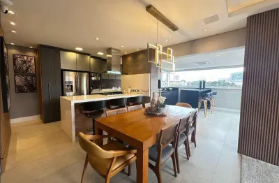Cobertura duplex dos sonhos com vista panorâmica e terraço privativo