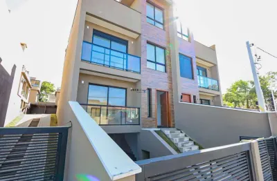 Sobrado triplex para alugar no tingui, curitiba – pr | 3 quartos e 4 vagas de garagem