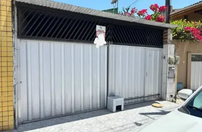 Vendo casa no itaoca próximo ao shopping parangaba em ótima localização