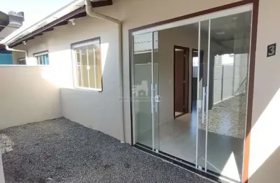 Casa com 2 dormitórios para locação anual em barra velha - itajuba