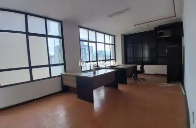 Oportunidade exclusiva no centro: sala comercial com 26m²!