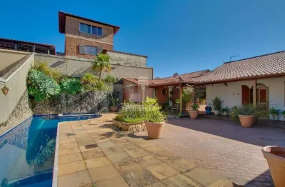 Casa com 5 quartos à venda na Rua Cosmos, Santa Lúcia, Belo Horizonte