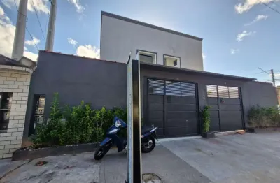 Casa com 2 quartos à venda na Avenida Miguel Mussa Gaze, 524, Vila Santa Rosa, Guarujá