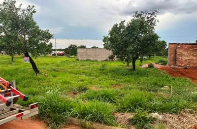 Casa à venda no Distrito Agroindustrial de Senador Canedo, Senador Canedo 
