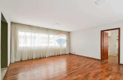 Apartamento de 139m², 3 dormitórios e 2 vagas. R$ 990.000,00