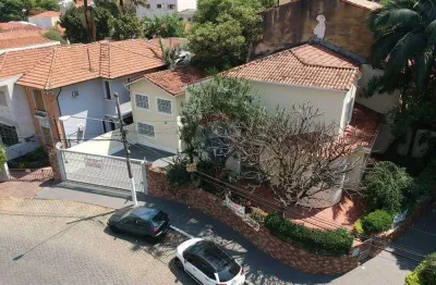 Casa com 5 quartos para alugar na Vila Mariana, São Paulo 