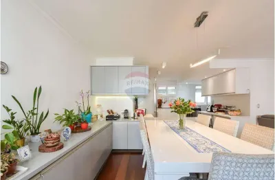 Apartamento  nos Jardins 121m²  4 dormitórios 1 suíte 1 vaga de garagem