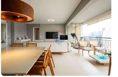 Apartamento com 3 quartos para alugar na Rua Benedito Lapin, 123, Itaim Bibi, São Paulo