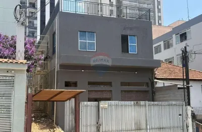 Casa comercial para locação: Rua Guiratinga - Praça da árvore. 570m2 de construção nova para você adaptar à sua necessidade. Chácara Inglesa