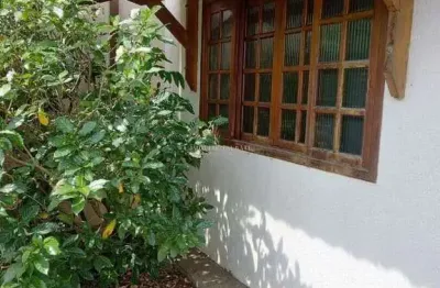 Sobrado à venda em pindamonhangaba, tabaú, com 4 quartos, 180m²