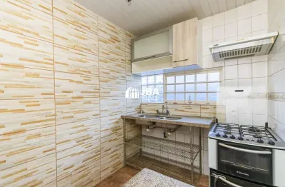 Casa em condomínio fechado com 2 quartos para alugar na Rua Trofi André Aquim, 69, Uberaba, Curitiba