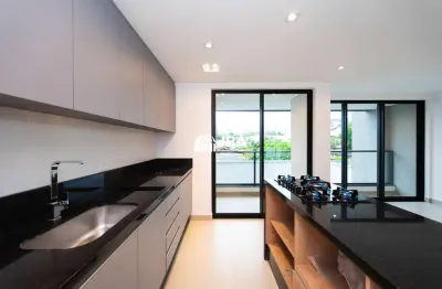 Casa com 3 quartos para alugar na Rua Reverendo Paulo Hecke, 58, Ahú, Curitiba