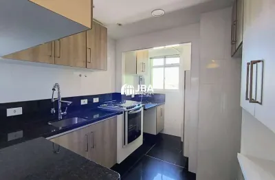 Lindo apartamento semi-mobiliado de 3 quartos no bairro alto