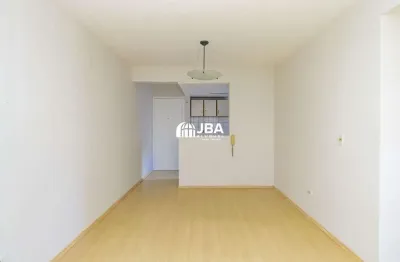 Apartamento com 3 quartos para alugar na Avenida Comendador Franco, 8115, Uberaba, Curitiba