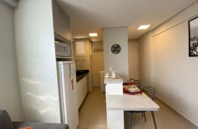 La tour residence | centro | 1 quarto andar alto  | mobiliado | 34m² priv