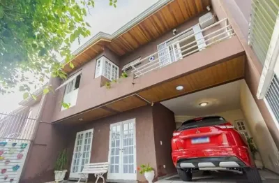 Sobrado | 3 dorm | 1 suite |  | 186m² priv | boa vista - curitiba/pr