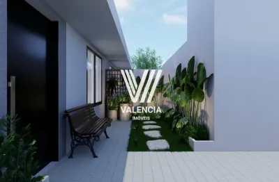Casa térrea   / 2 dormitorios  / 61 m² privativos / alto boqueirão