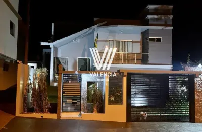 Casa alto padrão | 3 dormitórios | 3 vagas | 400m² |são josé operário - capanema/pr