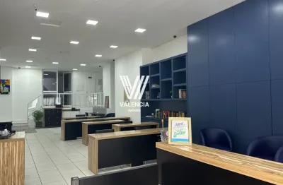 Sala comercial com 1 sala para alugar na Rua Marechal Deodoro, Centro, Curitiba