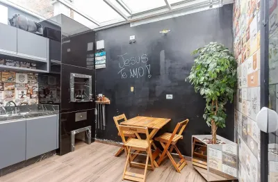 Sobrado Mobiliado | 3 quartos | 90m² Priv | Sitio Cercado - Curitiba/PR