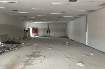 Ponto comercial para alugar na Avenida Jerônimo de Albuquerque Maranhão, 00, Cohafuma, São Luís